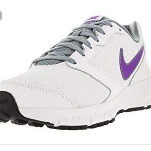 NWOT NIKE DOWNSHIFTER 6 WHITE SIZE 8.5 W